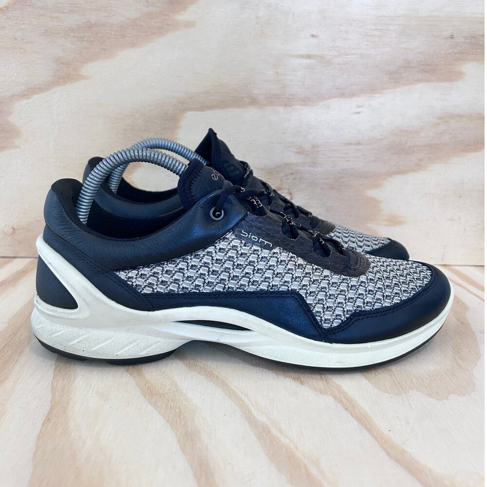 Ecco -Biom A'Rcopedico Healthy -Running - Black/Gray - Women's - 9 - 83760350669